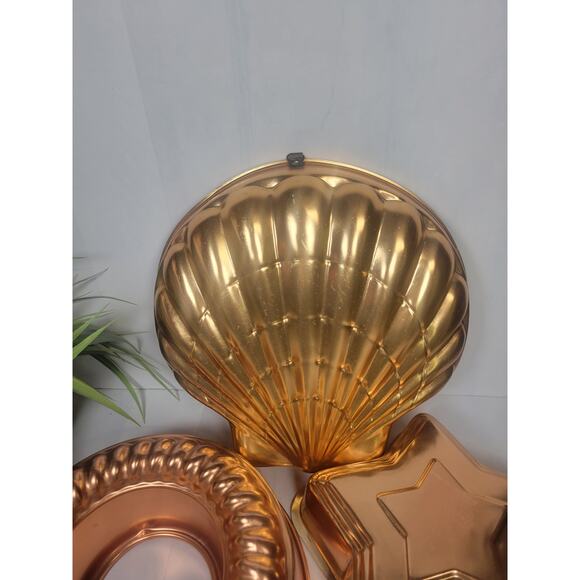 3 Vintage Gelatin Molds, Cake Pans, Copper Tone Star Shell Ring - Picture 4 of 7